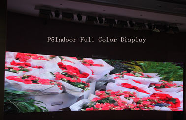 Los paneles flexibles de P5mm LED para la ceremonia de boda, pantalla LED del alto brillo