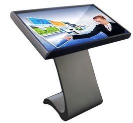 Quiosco multi-touch ultra delgado de la señalización del LED Digital con la exhibición de la publicidad