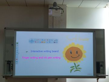 De gran tamaño se dobla el tablero de escritura interactivo del tacto, Whiteboards interactivo para las escuelas